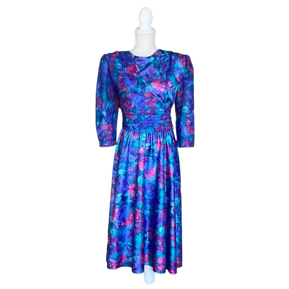 Vintage 80s 90s Whirlaway Floral Dress